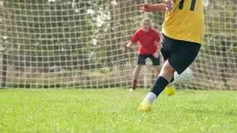 2025全球游戏赛事TOP10榜单：深度解析世界顶级电竞巅峰对决