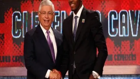 图多尔：点燃图拉姆斗志的卓越导师，获凯夫伦高度评价